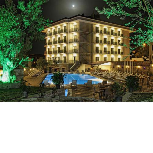 Elisa Hotel