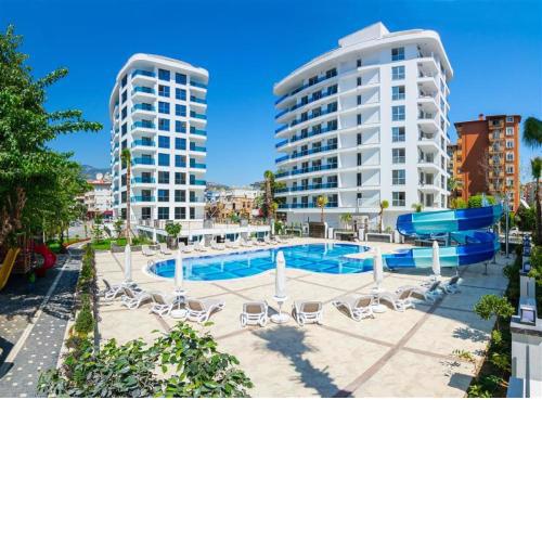 Elite Marine Residence - Cleopatra, center