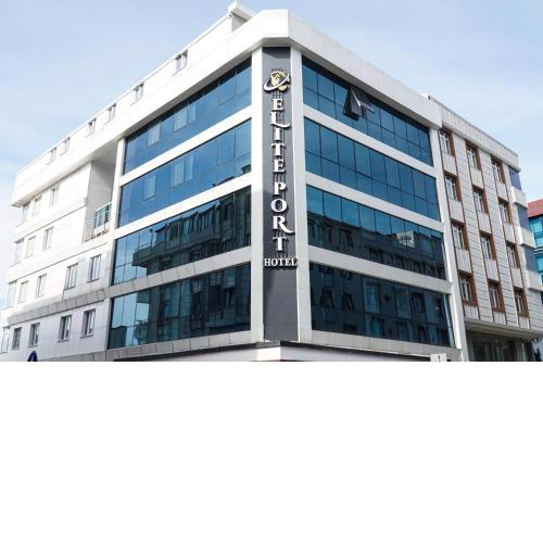 Elite Port Hotel