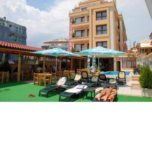 Elizabeth Beach Apartments
