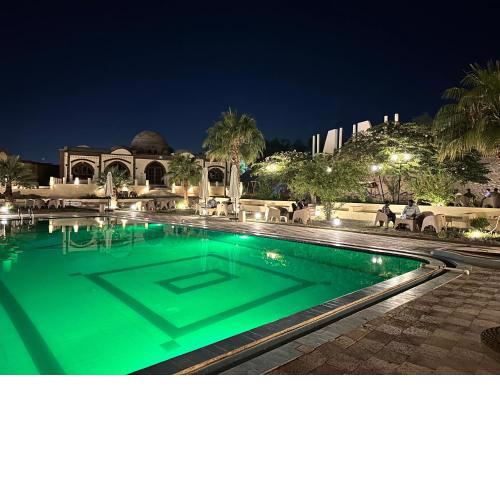 Elphardous Oasis Hotel