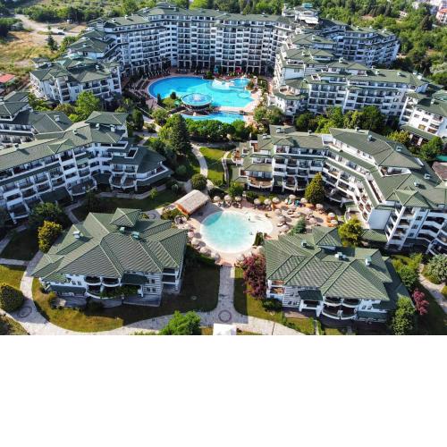 Emerald Beach Resort & Spa