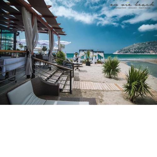 En Vie Beach Boutique Hotel - Adults Only