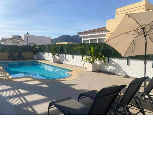 Encantadora villa de 3 cuartos y piscina privada