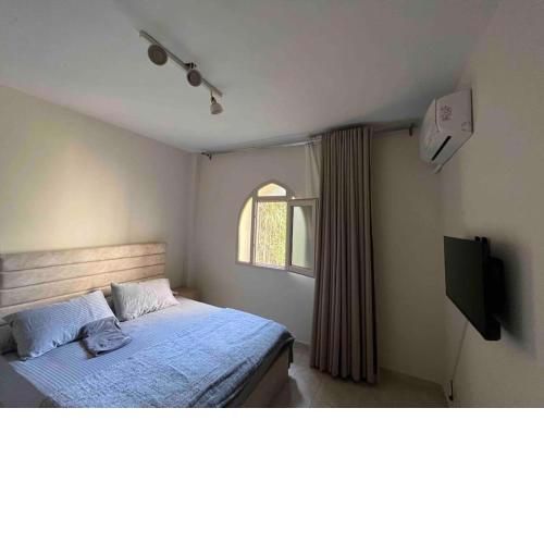 Enchanting garden studio fully airconditioned