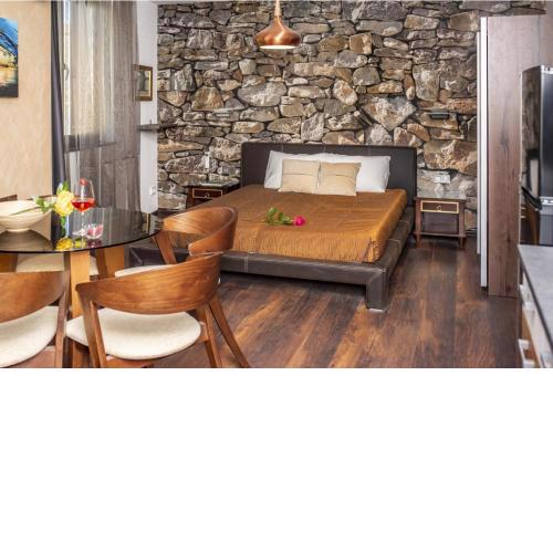 Enika Hotel
