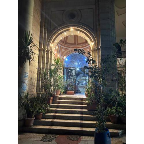 Enjoy luxury stay with private TV, Wi-Fi & AC with 2 beds in Loran in the heart of Alexandria