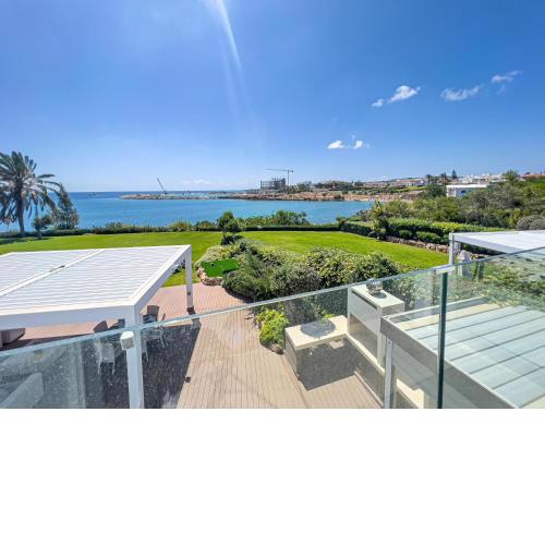 Erato Seafront Luxury Villa