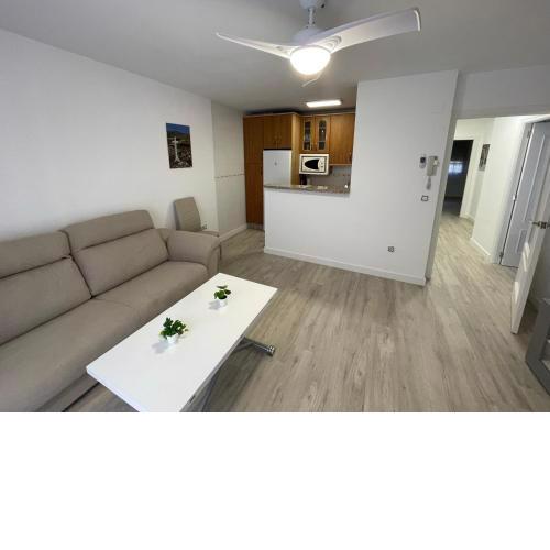 Escondite Real - Royal Hideaway - Vivienda con Fines Turísticos Hospital de San Miguel