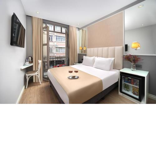 Ess Hotel