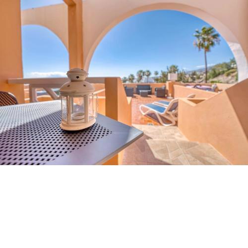 Estudio con terraza y vistas espectaculares OV302