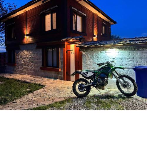 Ethno Villa Cherry