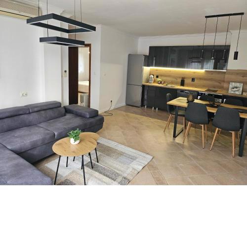 Eve Santa Marina Apartments - sea, pools, relax