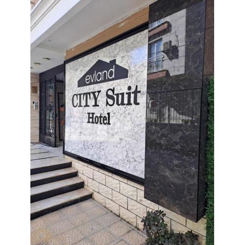 EVLAND CiTY SUiT