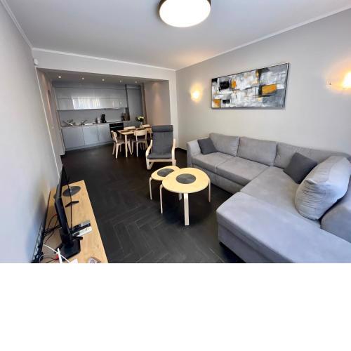 EXCELLENT LOCATION ! General Gurko apartment