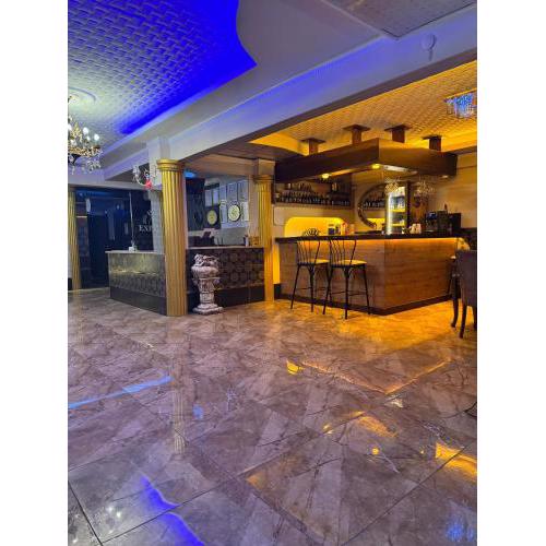 Exporoyal Hotel