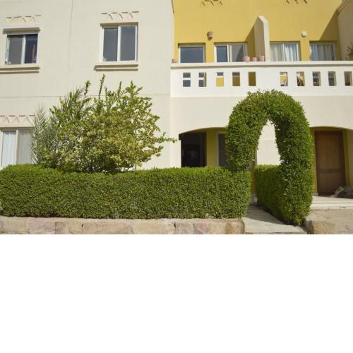 f-ground floor with garden 1