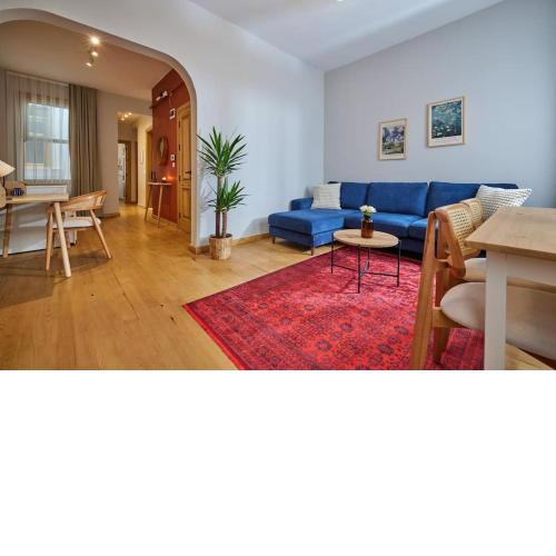 Fabulous 2BR 3AC 2 Min to Metro