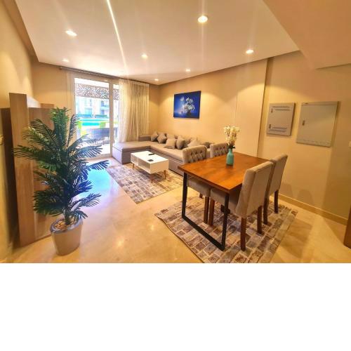 Fabulous Sea view 1 BR & private Garden to the pool at Mangroovy