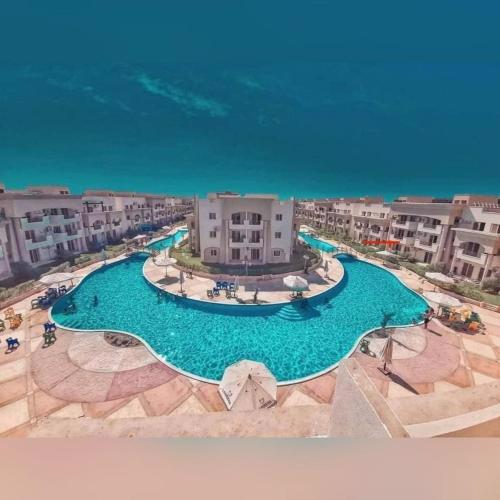 قرية لايسرينا ميني ايجيبت العين السخنة Families only