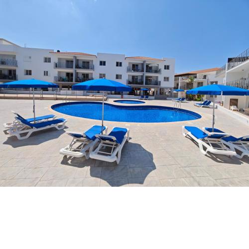 Family friendly Varnava gardens apartment