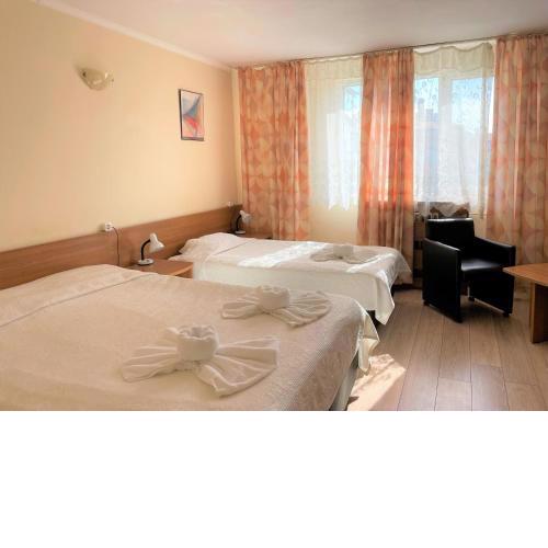 Family Hotel Central