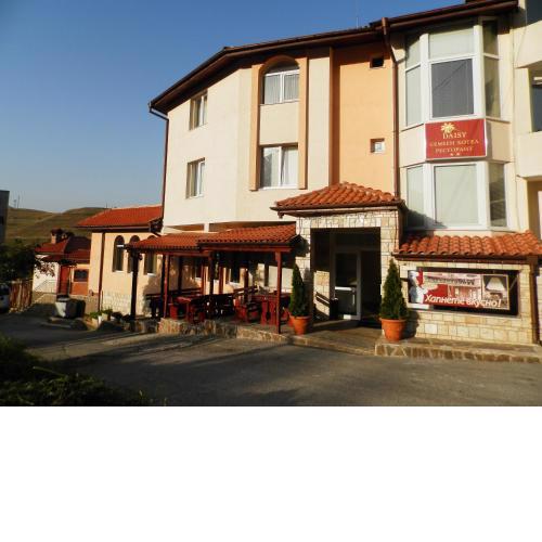 Family Hotel Daisy