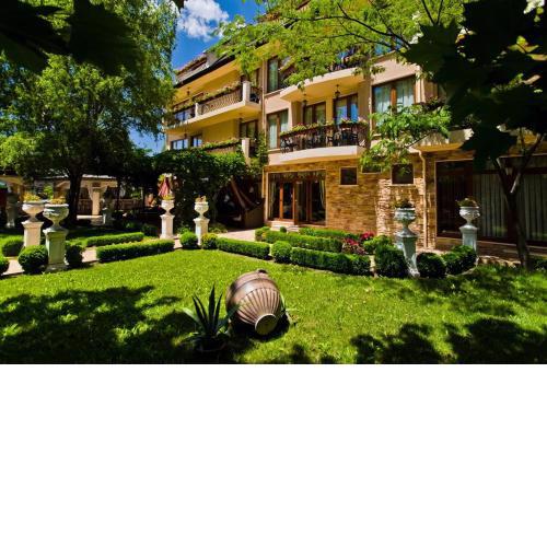 Family Hotel Gold Pearl