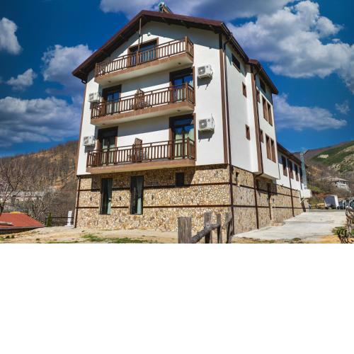 Family Hotel LILIUM