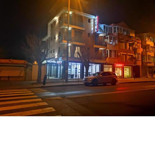 Family Hotel Novel City