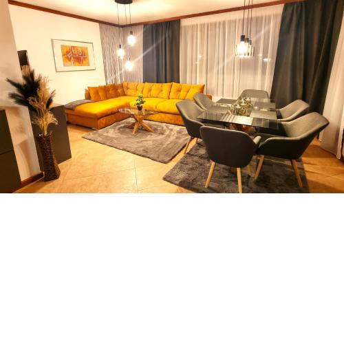 Family Luxury Private Apartment for 4 max 6 people in 4 star SPA Resort St Ivan Rilski, Bansko