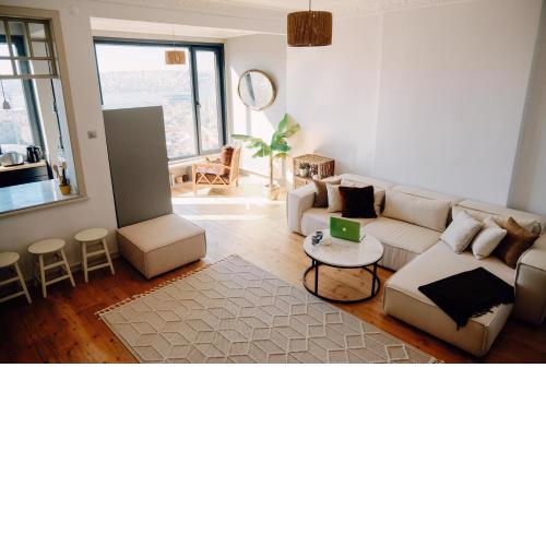 Fantastic golden horn view in Beyoglu, Cozy design