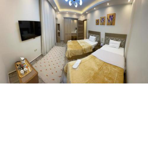 Farida Inn