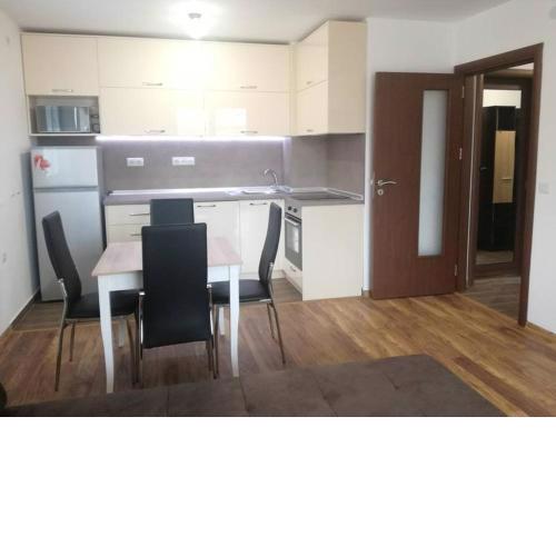 Fashion Apartments