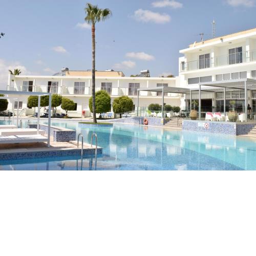 Fedrania Gardens Hotel