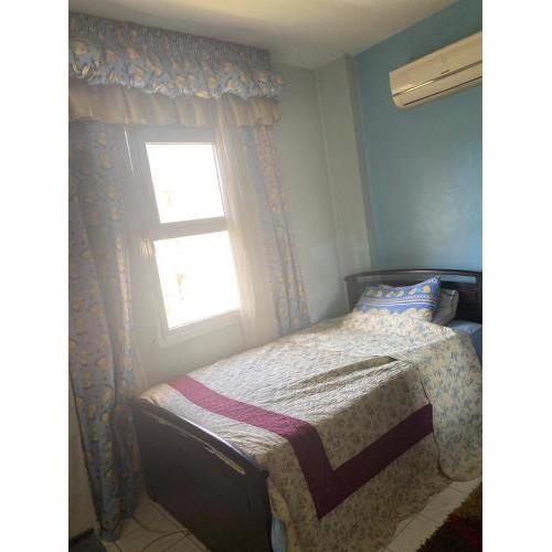 Females only Private bedroom stay with me Rehab city