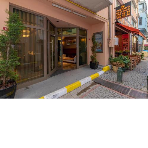 Feri Suites
