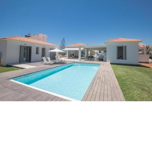 Ferienhaus in Ayia Napa mit großem Patio