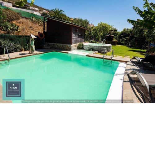 Ferienhaus in Balcon De Telde mit Privatem Pool