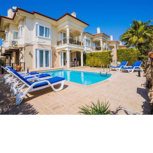 Fethiye de Denize Sıfır 8 Kişilik Villa Oyster 1