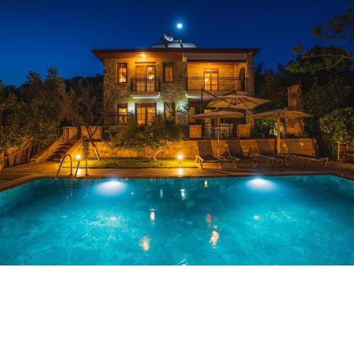 Fethiye Kayaköy'de Özel Havuzlu Muhafazakar Villa Kaya Konak