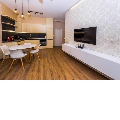 Flora Apartment