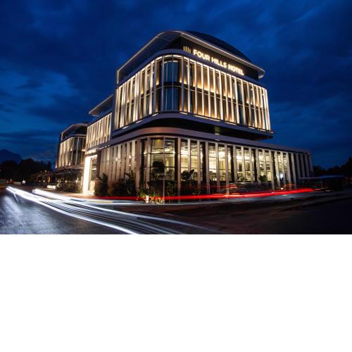 FOUR HILLS HOTEL