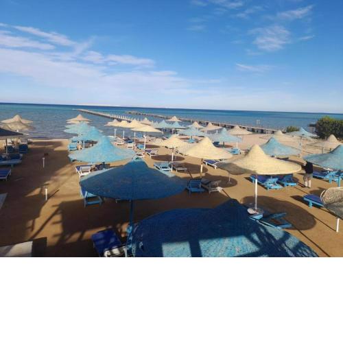 Fox House Beach Resort & Spa El Gouna