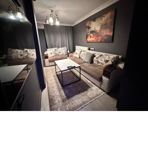 FREEDOM MODERN AND LUXRY 1BD TAKSIM SISLi