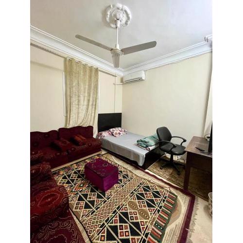 Full Flat - Low Budget