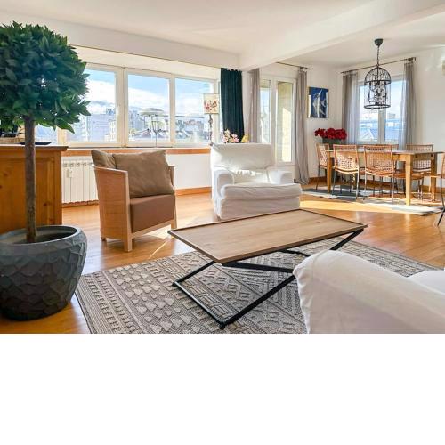 Fully Equipped Vitoshka Area Spacious Metro