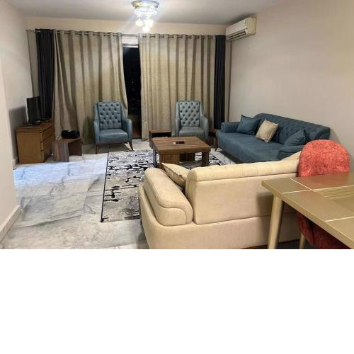 fully furnished apartment in casa beverly hills
