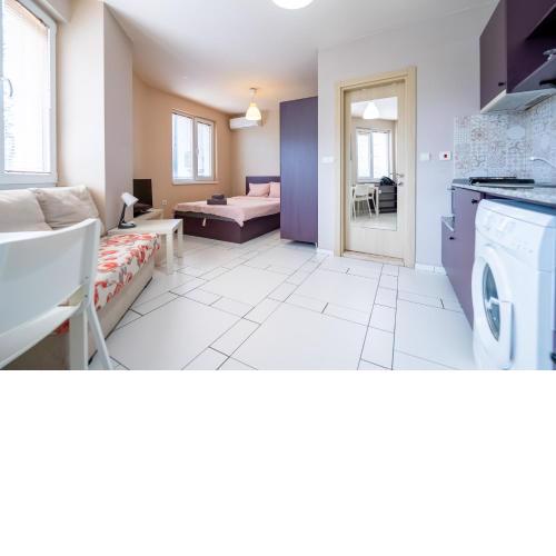 Funky apartment in Studentski Grad