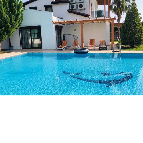Fun&Sun Luxury River Villa With Amazing Landscape
